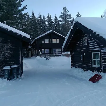Log House Close To Lillehammer And Sjusjoen Feriehus