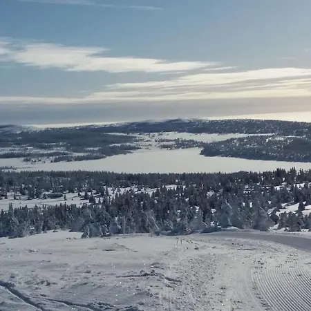 Log House Close To Lillehammer And Sjusjoen 펜션 *
